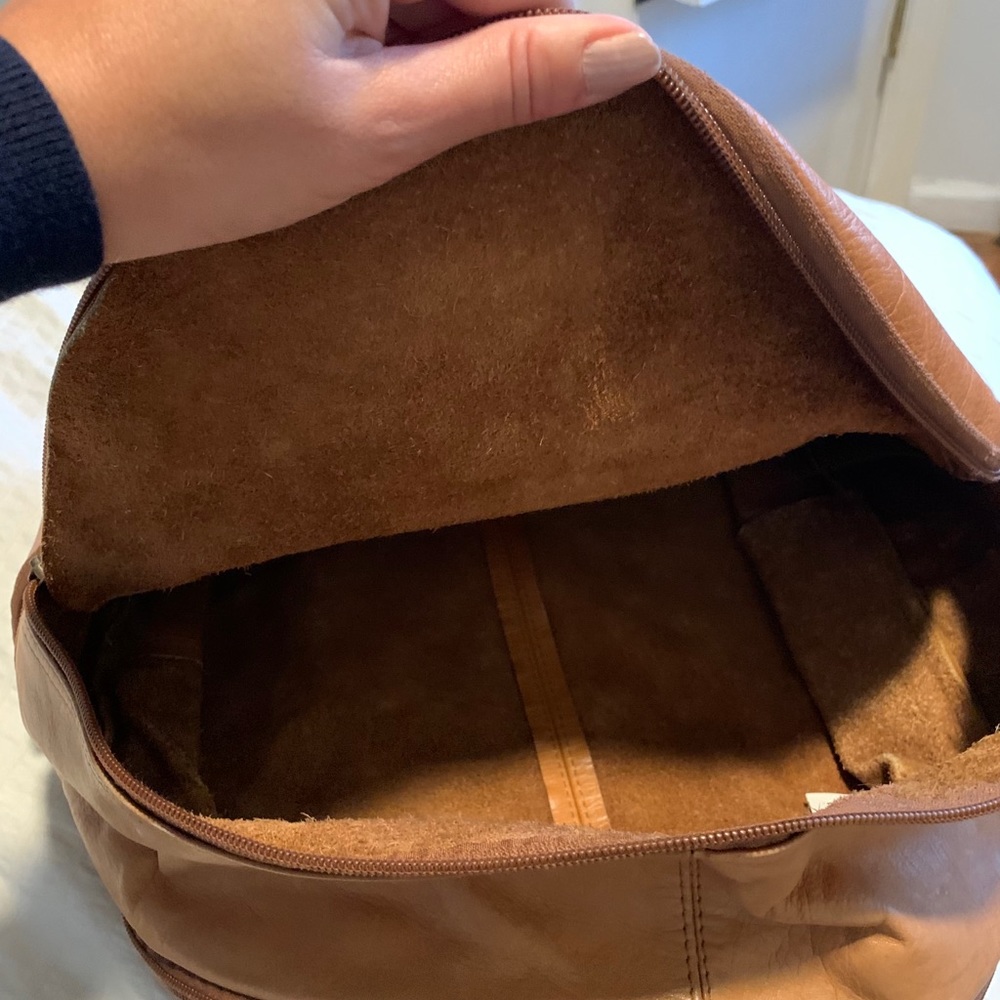 Leather Backpack - Picture 4 of 6